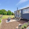 Отель Crabden Shepherd Hut - Blendworth, фото 18