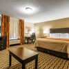 Отель Comfort Inn & Suites Cleveland, фото 2