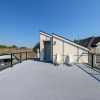 Отель Seattle Urban Village - Vashon - Roof top View Deck, фото 1
