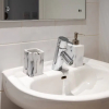 Отель Newly Refurbished 1 Bed, With Balcony, Elephant & Castle/kennington, фото 9