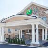 Отель Holiday Inn Express & Suites Warminster - Horsham, an IHG Hotel, фото 1