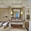 Отель Hilton Beirut Habtoor Grand, фото 40