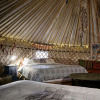 Отель 2 Luxury Yurts & Barn Kitchen Big Garden Sleeps 9, фото 18