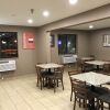 Отель Quincy Inn and Suites, фото 13