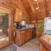 Отель Cute Studio Cabin! Views! Private. Hot Tub. Relax!, фото 2