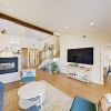 Отель Waterfront Dream w/ Dock, Kayaks & Fireplace home, фото 7