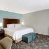 Отель Hampton Inn & Suites Saint John, фото 7