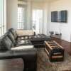 Отель Modern 2 bedroom Condo with CN Tower Views, фото 2