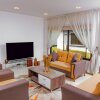 Отель The 2 Bed Granite Courtyard Apt., фото 5