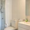 Отель South Brisbane City View 2Bed Apt And Parking Qsb027 7, фото 10