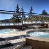Отель Chateaux Regalien by Ski Colorado, фото 24