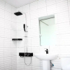 Отель Gangneung Sol House Pension (Four Seasons Heated Swimming Pool), фото 9