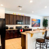 Отель Paradise Found Apartment 6 Bedroom, фото 13
