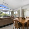 Отель Beautiful North Facing River Views at Noosaville - Unit 4 Riverside 235 Gympie Tce, фото 8