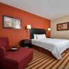 Отель Hampton Inn Clarion, фото 3