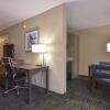 Отель Holiday Inn Express Hotel & Suites Fayetteville - Univ of AR Area, фото 11