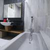 Отель RedDoorz Premium near RS Pondok Indah, фото 19