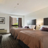 Отель Ramada Coral Inn, фото 4