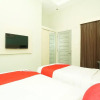 Отель Oyo 484 Ardhya Hotel Syariah, фото 4