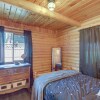 Отель Peaceful Breezy Point Cabin: 1 Mi to Beach!, фото 5