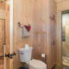 Отель Mounticello Log Cabin - 4 Br Home, фото 8