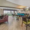 Отель La Quinta Inn & Suites by Wyndham Houston Humble Atascocita, фото 12