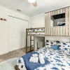 Отель Sophisticated Living At Storey Lake 4 Bedroom Townhouse, фото 3