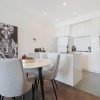 Отель Lux 2br Apt on Hindmarsh Sq-Pool-Gym-Sauna-Parking, фото 2