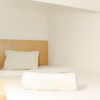 Отель Cozy And Simply Studio Apartment Tree Park City Cikokol, фото 7