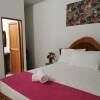 Отель Hostal Dream House в Los Naranjos