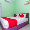 Отель OYO 1172 Hotel Shlyo, фото 3