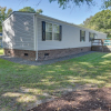 Отель Supply Cottage w/ Deck < 2 Mi to the Beach!, фото 1