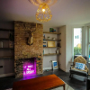 Отель Eclectic seaside 4 bedroom artists residence, фото 18