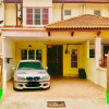 Отель Homestay Gombak Permai, фото 1