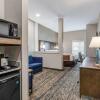Отель Comfort Suites Grove City Columbus South, фото 5