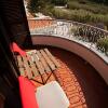 Отель Ericeira Chill Hill Hostel & Private Rooms - Peach Garden, фото 18