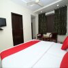Отель OYO 1067 Hotel Surbhi, фото 10