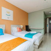 Отель Sans Hotel Fiducia Pondok Gede, фото 6
