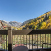 Отель Slopeside Paradise Penthouse At Lift 7, Views, Fireplace, Deck, Hot Tub 3 Bedroom Condo by RedAwning, фото 27