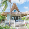 Отель Kai Hotel & Beach Club, фото 1