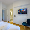Отель Lush Emerald apt in the heart of Athens, фото 4