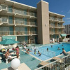 Отель Aquarius Oceanfront Inn, фото 8