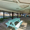 Отель Seafari - Pet Friendly! Quiet Area Mere Feet To The Beach - Beach Side - No Busy Street To Cross! 2 , фото 18