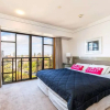 Отель Elegant Apartment With City View, фото 28