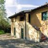 Отель Spacious Farmhouse in Ghizzano Italy with Pool, фото 4