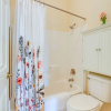 Отель Blue Eye Condo on Morningside Church Campus!, фото 9