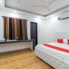 Отель OYO 40460 Paradise Studio, фото 2