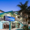 Отель Travelodge by Wyndham Fort Lauderdale Beach, фото 1