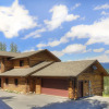 Отель Miracle Lodge - Four Bedroom Cabin with Hot Tub, фото 14