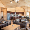 Отель The Bear And Trout 4 Bedroom Home by Redawning, фото 10